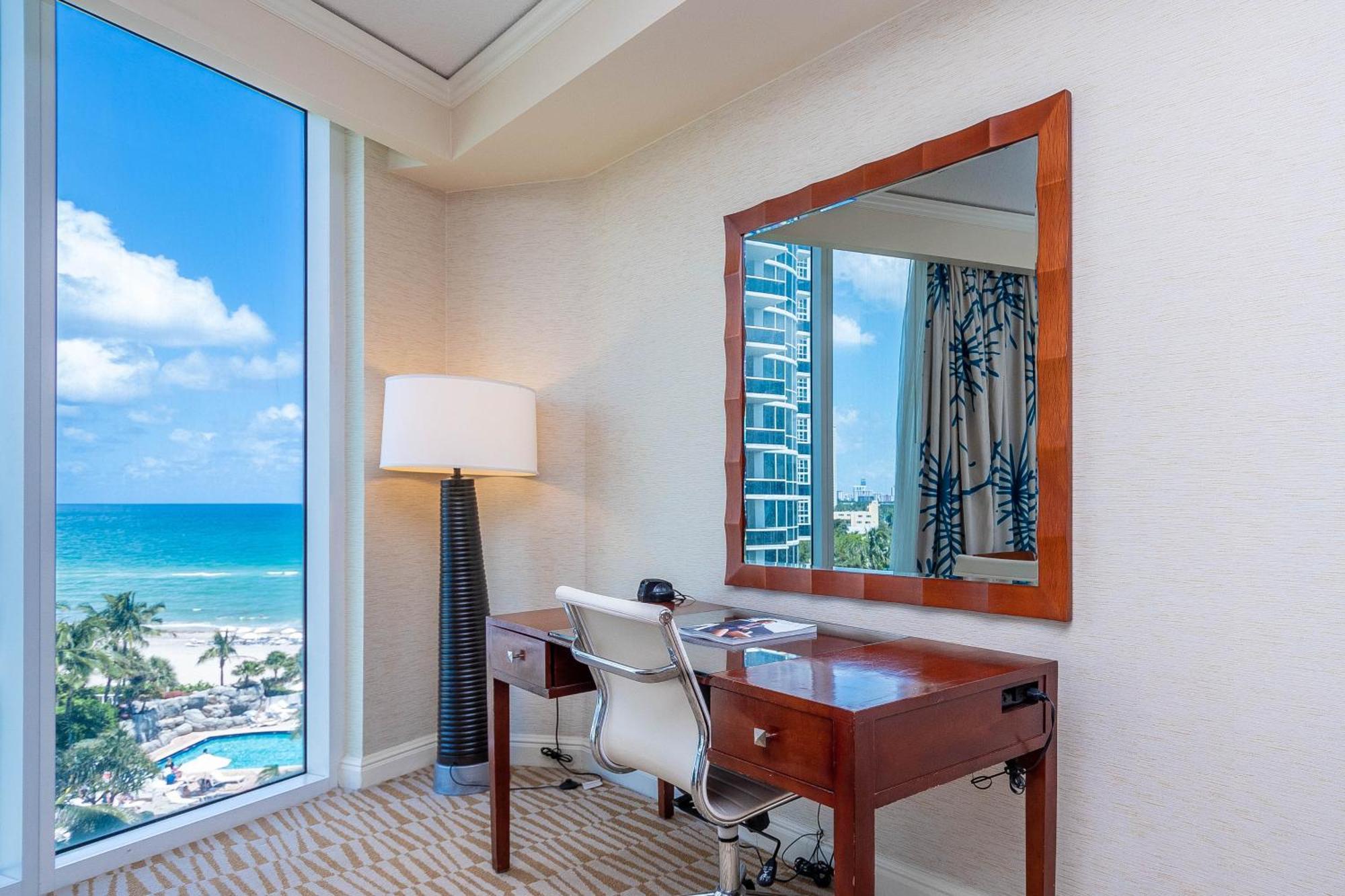 Luxury Trump International Ocean View 1600sf 2 Bd Apartment *